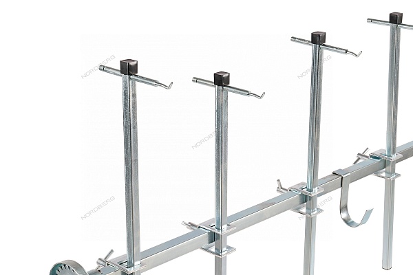 Стенд для окраски деталей, вращающийся, усиленный