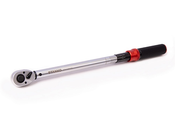 Ключ динамометрический профессиональный 40-220 Nm. 1/2"