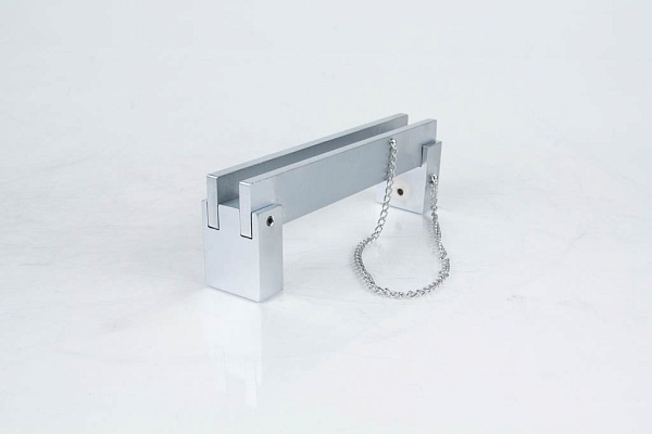 Съемник гильз цилиндров грузовых автомобилей